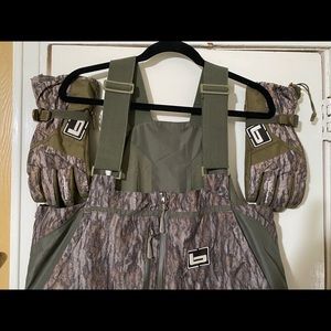 Banded Bibs and Banded Gloves EUC!!